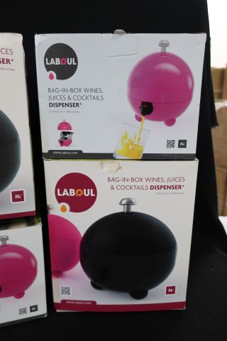 397095-4 6 pcs Bag-in-box dispenser