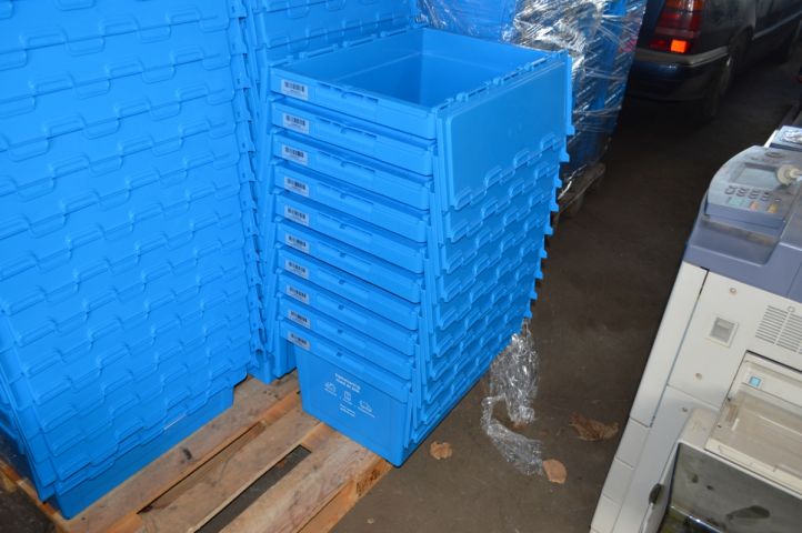 408789-13 Liquidation item: 5 x Gobox stacking and container boxes. Free shipping