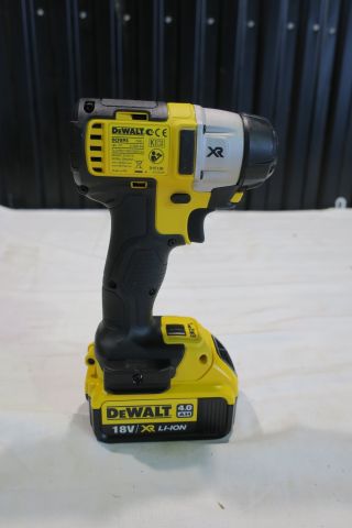 409057-5 DEWALT IMPACT DRIVER DCF895M2-QW