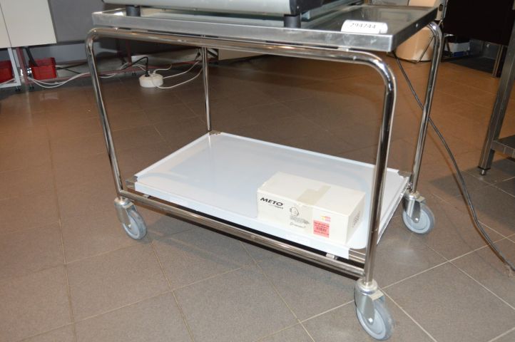 Rullbord rostfri - Auktioner online - Nätauktioner & Konkursauktioner ...
