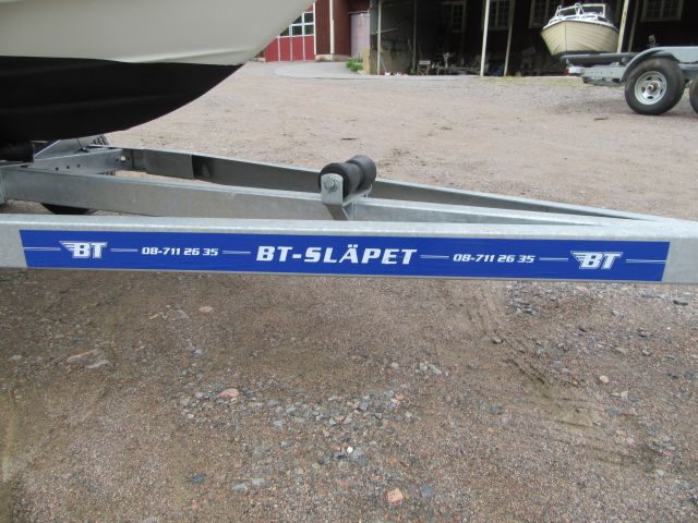 343941-5 Boat trailer