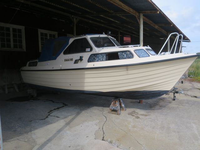 Uttern 690 boat - PS Auction - We value the future - Largest in net ...