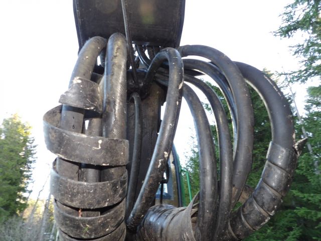 413141-11 John Deere 1170E -10