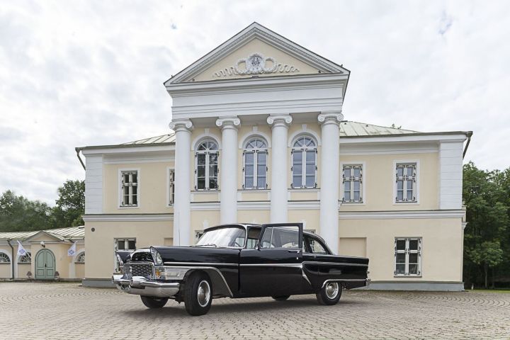 413216-9 GAZ 13 TSAIKA