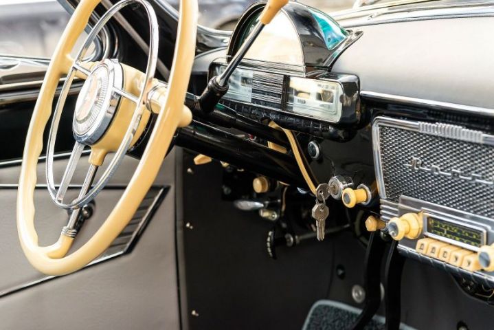 413217-15 GAZ 21 C VOLGA III series