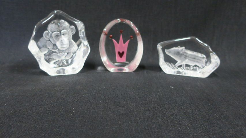 397310-1 Mats Jonasson Målerås Glasfigurer