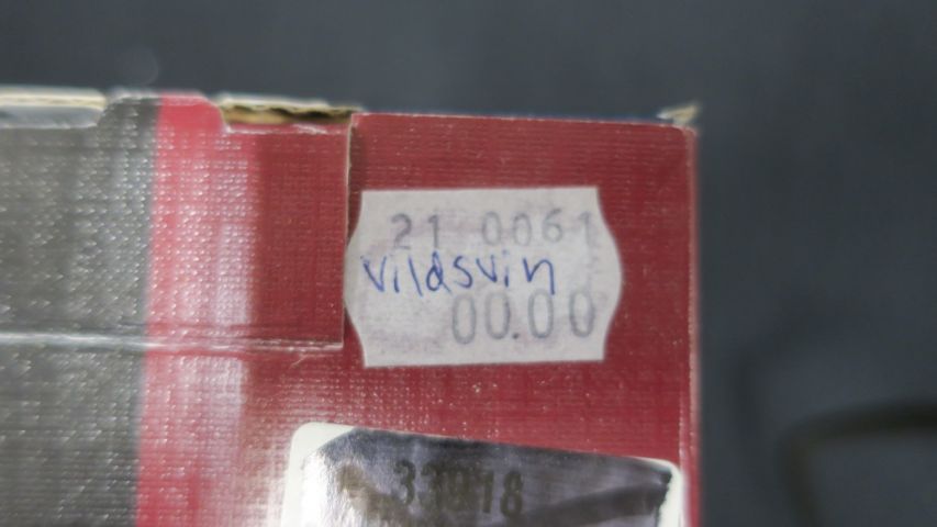 397310-5 Mats Jonasson Målerås Glasfigurer