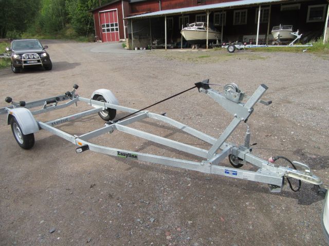 343945-1 Båttrailer Easyline -13