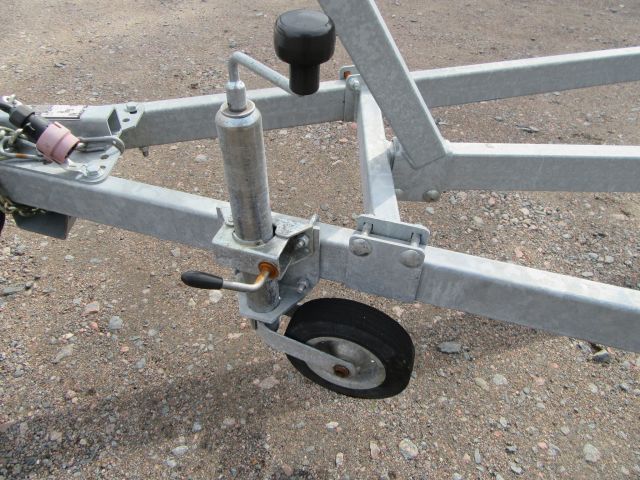 343945-17 Båttrailer Easyline -13