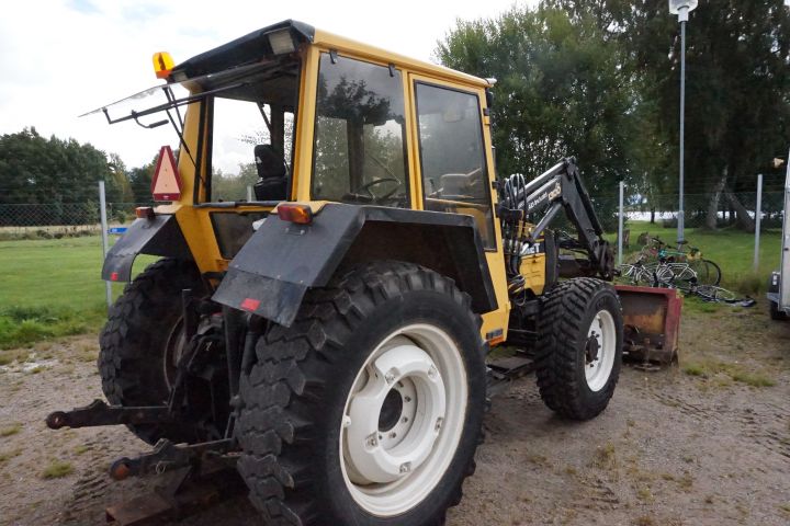 416130-4 Valmet 615 M