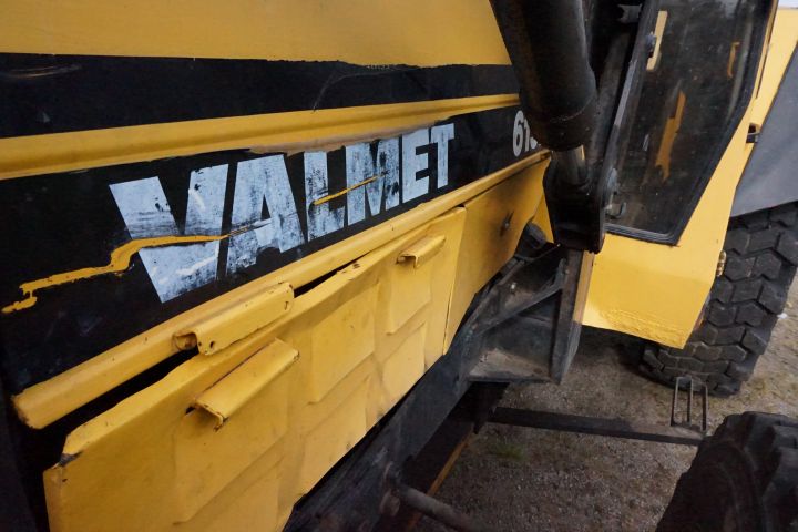 416130-11 Valmet 615 M