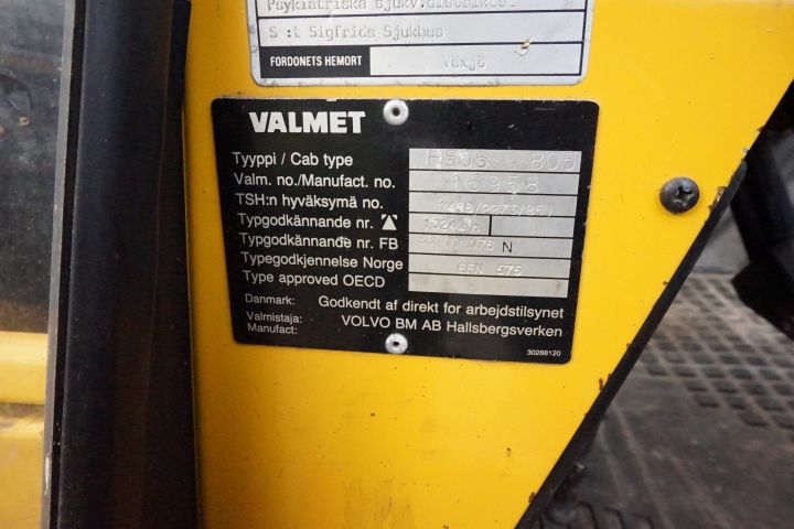 416130-12 Valmet 615 M