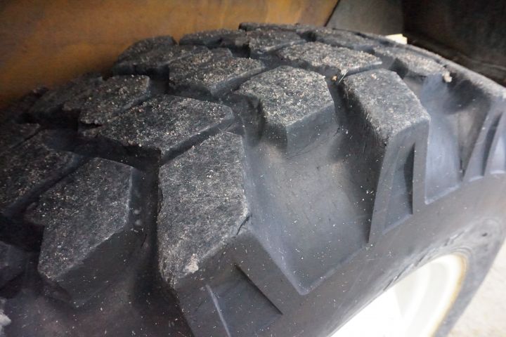 416130-25 Valmet 615 M