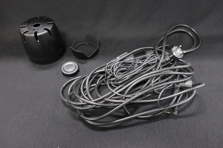 414911-6 2 st. Blixtstativ Elinchrom med tillbehör