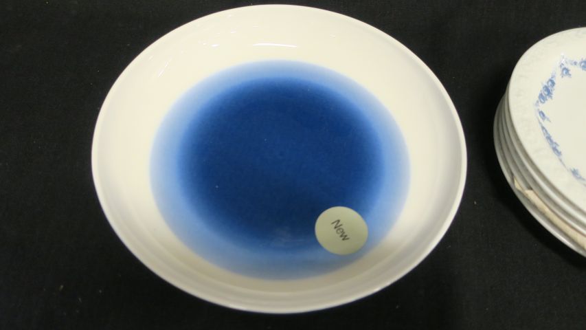 397353-2 Rörstrand Inblue och Rosenthal porslin