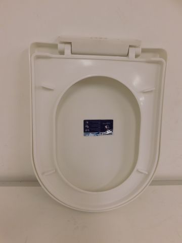 416212-2 Toilet seat soft close 2 items New!