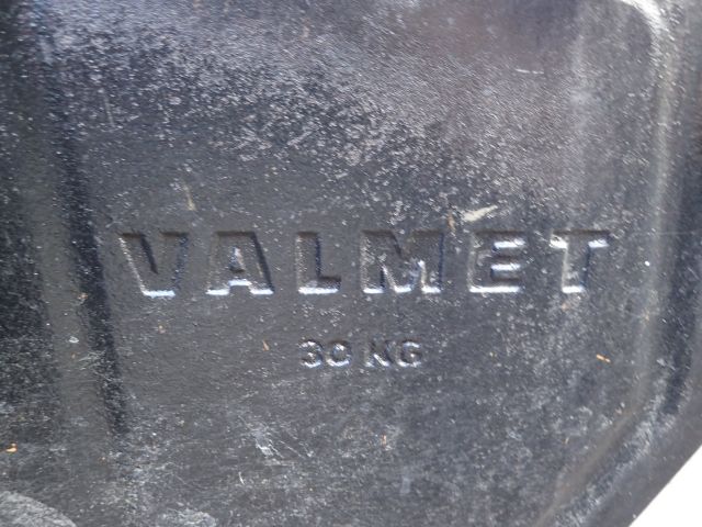 402628-21 VALMET 705 Jordbrukstraktor