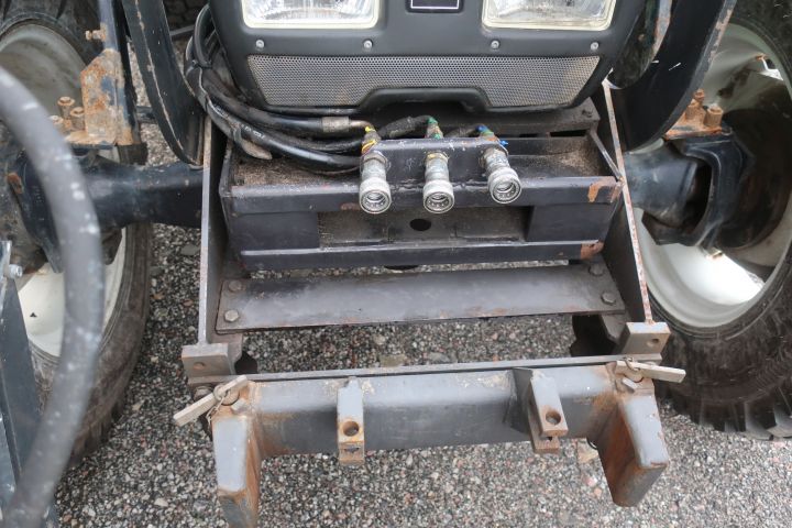 416324-11 VALMET 700-4WD 1999