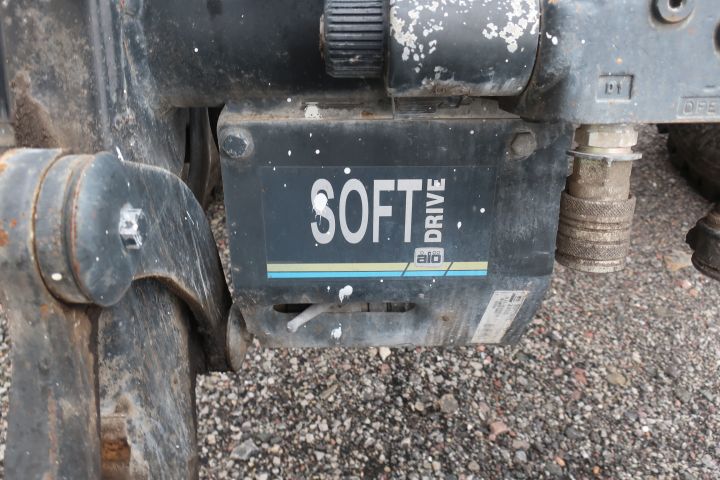 416324-13 VALMET 700-4WD 1999