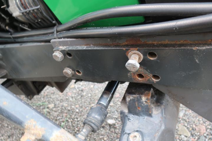 416324-18 VALMET 700-4WD 1999