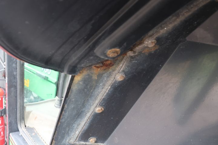 416324-36 VALMET 700-4WD 1999