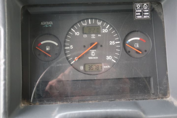 416324-48 VALMET 700-4WD 1999