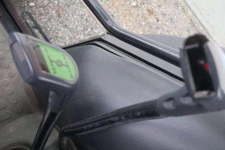 416324-55 VALMET 700-4WD 1999