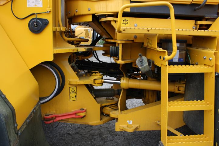 416343-15 Volvo L 150 F