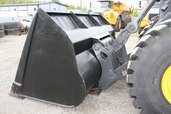 416343-17 Volvo L 150 F