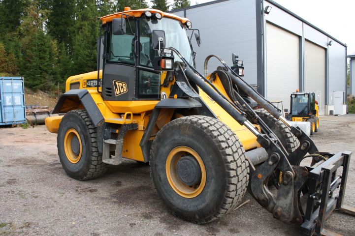 416362-4 JCB 426e HT