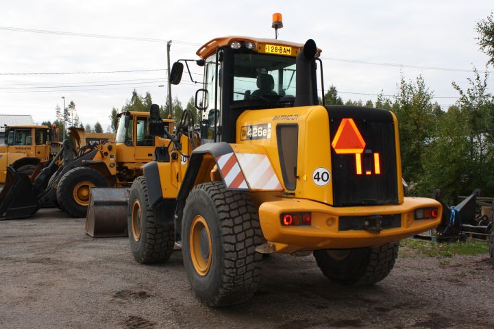 416362-6 JCB 426e HT