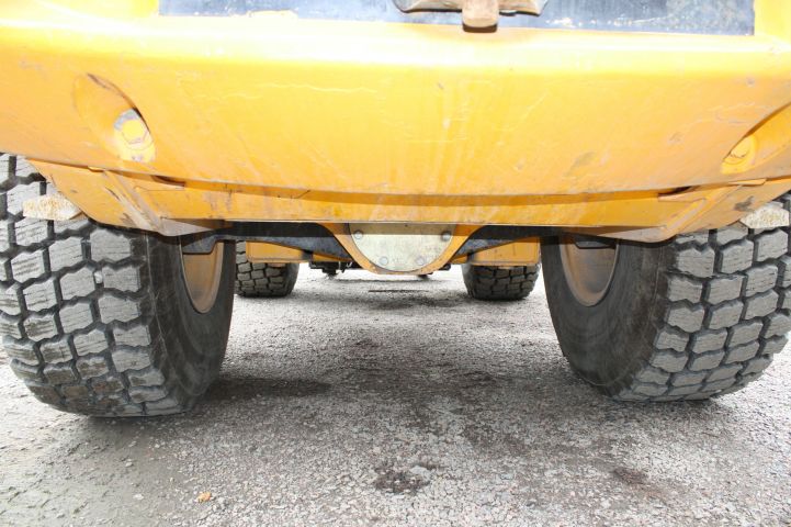 416362-31 JCB 426e HT