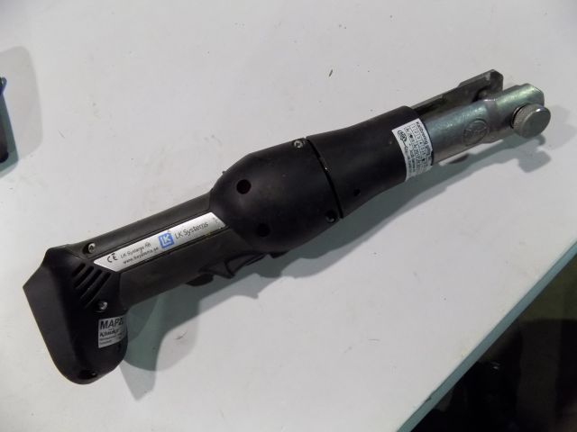 378378-4 Makita I-Press Mini