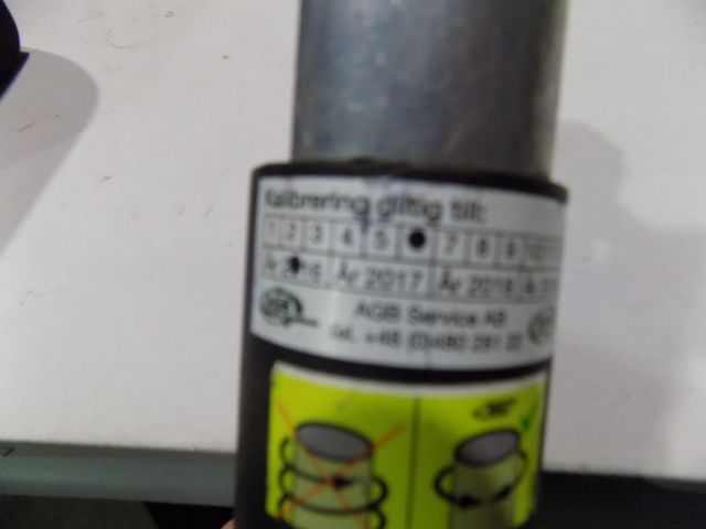 378378-10 Makita I-Press Mini