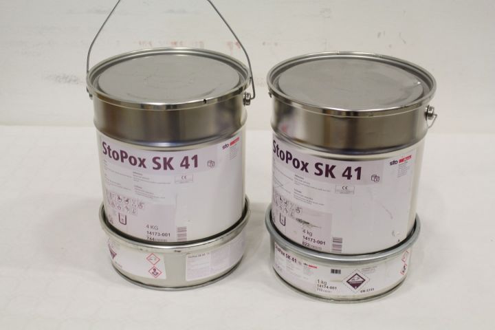 387254-3 AJ-bänk, skruvstäd och epoxylim.