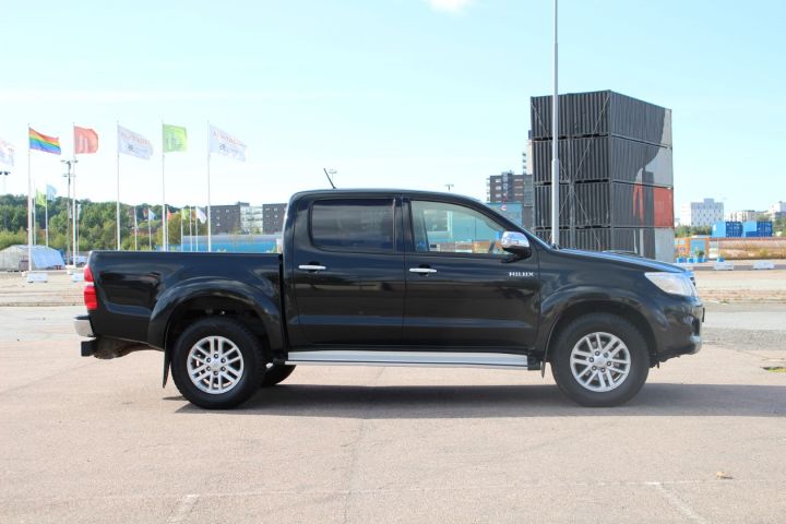 416660-4 Toyota Hilux 3.0 D-4D 4WD Double cab -2012 (Automat, 13506 mil, 171HK)