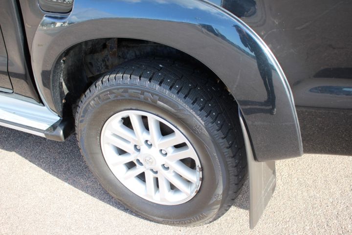 416660-7 Toyota Hilux 3.0 D-4D 4WD Double cab -2012 (Automat, 13506 mil, 171HK)