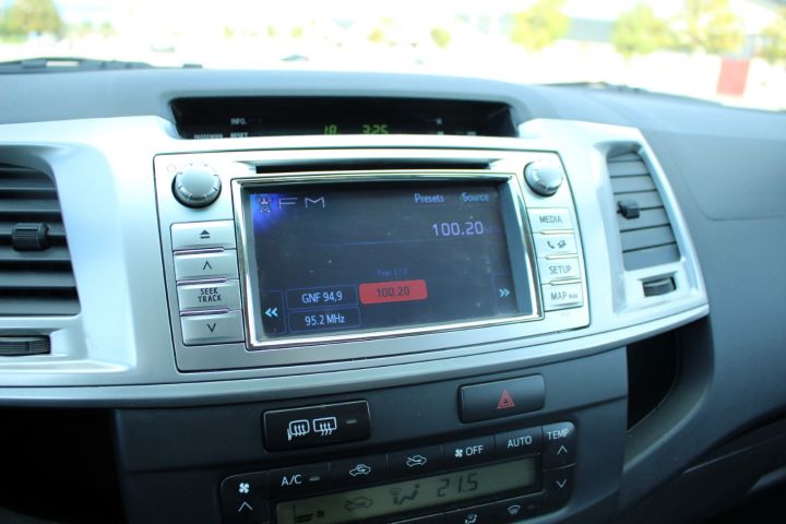 416660-25 Toyota Hilux 3.0 D-4D 4WD Double cab -2012 (Automat, 13506 mil, 171HK)