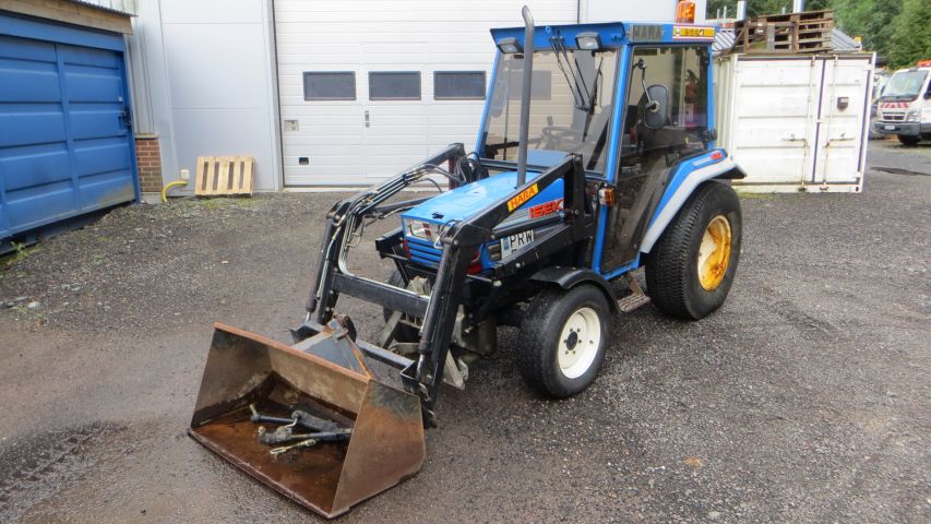 416723-1 Iseki TA530 traktor