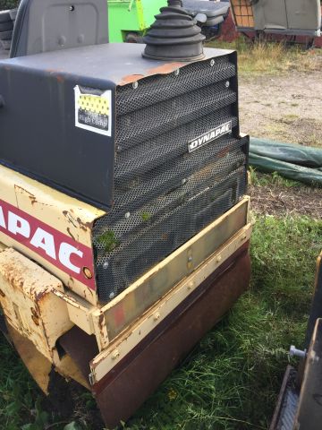 416740-5 Asphalt compactor - DYNAPAC (Rep. object)