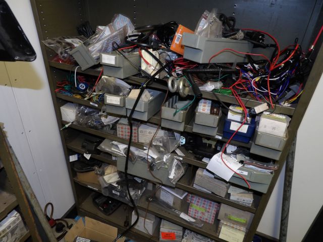 413235-45 Lots of carparts for Volkswagen etc.