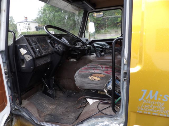 416864-6 SCANIA G82 M 4X2 54 -83 LEW800