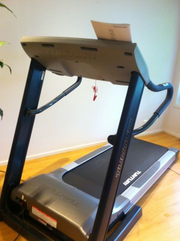 416868-2 Tunturi T70 Treadmill