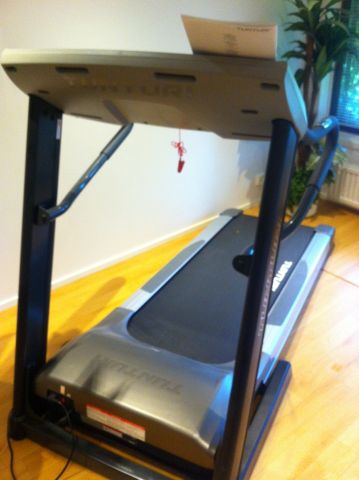 416868-6 Tunturi T70 Treadmill