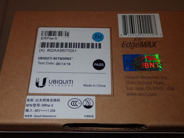 400377-4 NEW Edgerouter Ubiquiti ERPOE-5