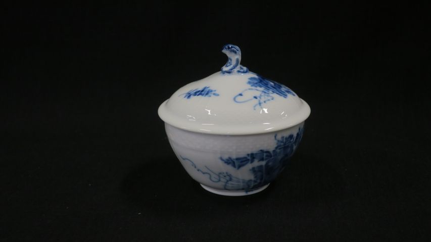 397431-26 Blandat porslin