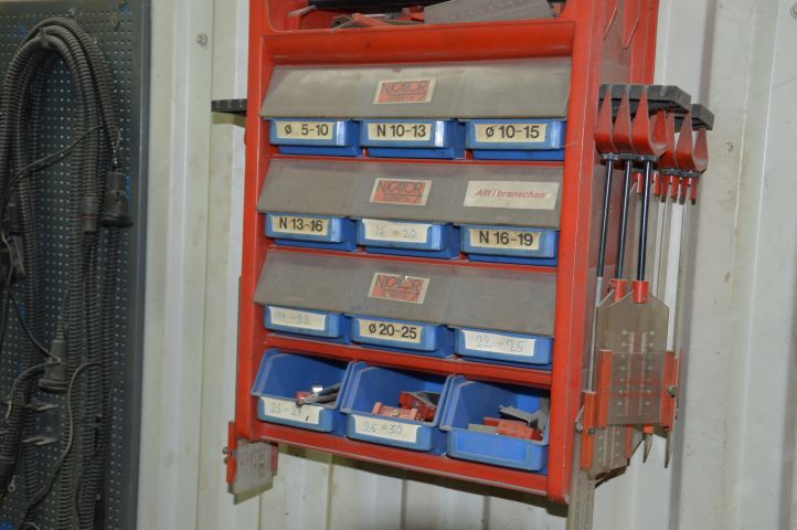 406271-13 Riktbänk Dataliner 900