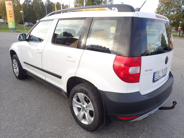 399867-5 Skoda Yeti 4x4 -12 Reg No: EGL 530