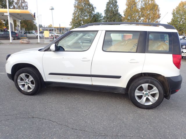 399867-6 Skoda Yeti 4x4 -12 Reg No: EGL 530