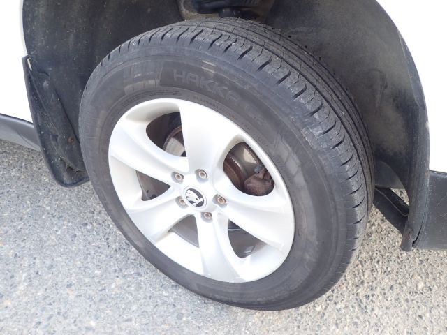 399867-22 Skoda Yeti 4x4 -12 Reg No: EGL 530